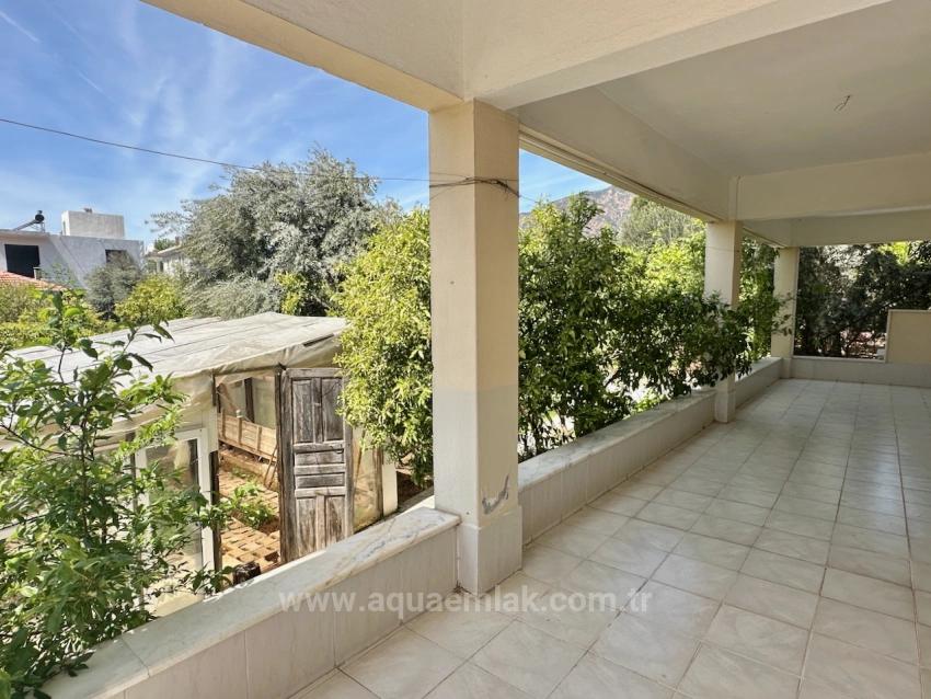 2+1 Wohnung Zur Miete Mit Garten In Köyceğiz