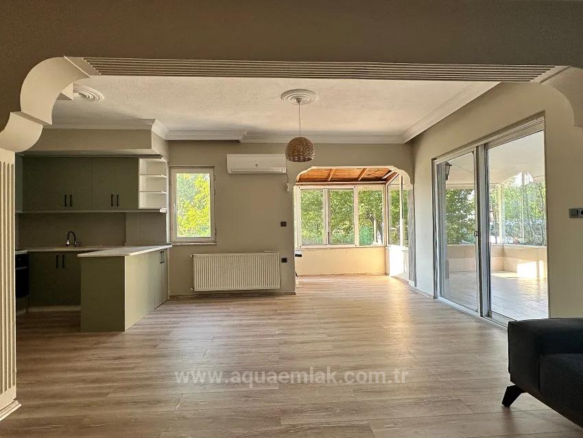 Im Zentrum Von Köyceğiz Und Innerhalb Der Anlage 5 Zimmer 1 Salon Zur Miete Haus