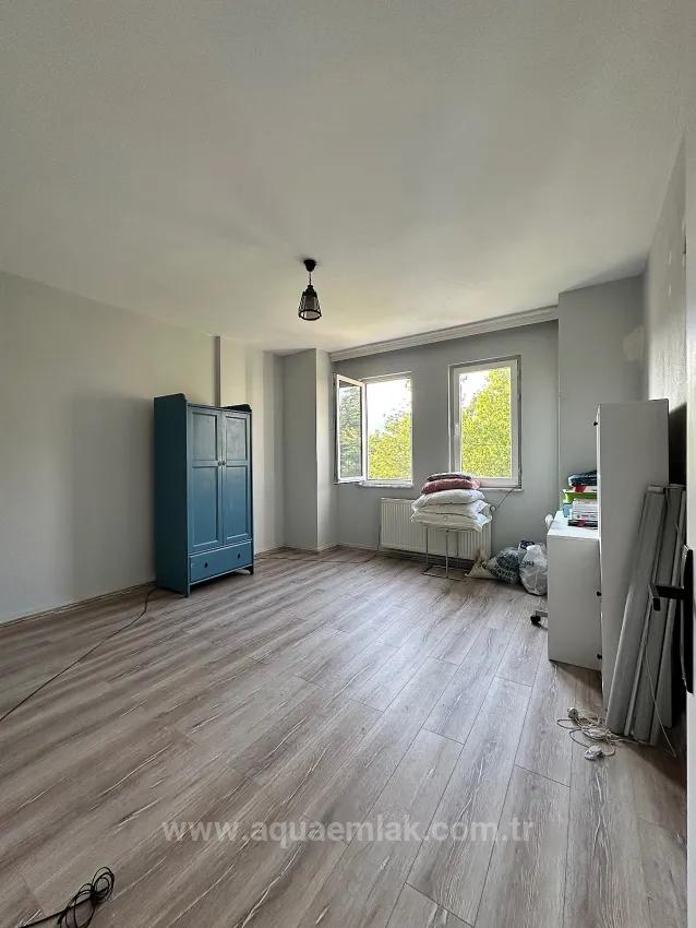 Im Zentrum Von Köyceğiz Und Innerhalb Der Anlage 5 Zimmer 1 Salon Zur Miete Haus