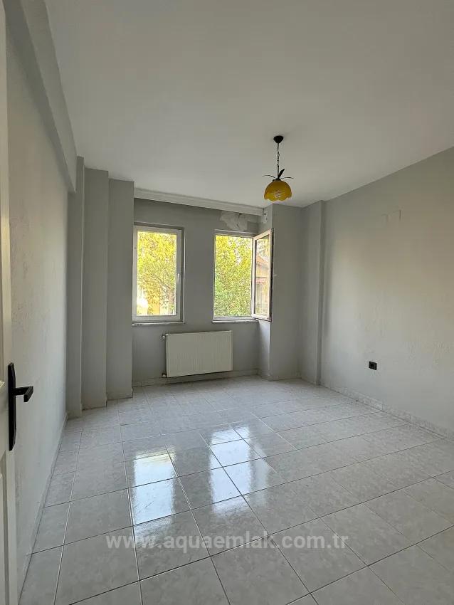 Im Zentrum Von Köyceğiz Und Innerhalb Der Anlage 5 Zimmer 1 Salon Zur Miete Haus