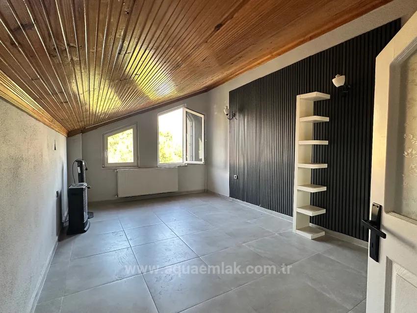 Im Zentrum Von Köyceğiz Und Innerhalb Der Anlage 5 Zimmer 1 Salon Zur Miete Haus