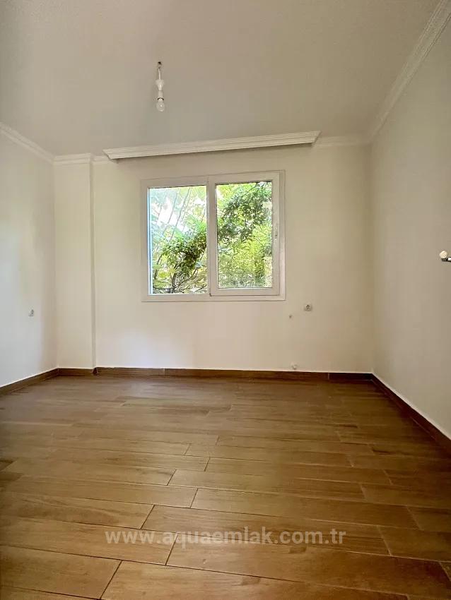 Zentrale Lage In Köyceğiz Mit Geschlossenem Balkon Und Klimaanlage 1+1 Wohnung