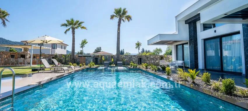 2+1-Zimmer Villa Zu vermieten in Beyobası Bz. Köyceğiz - 140 m²