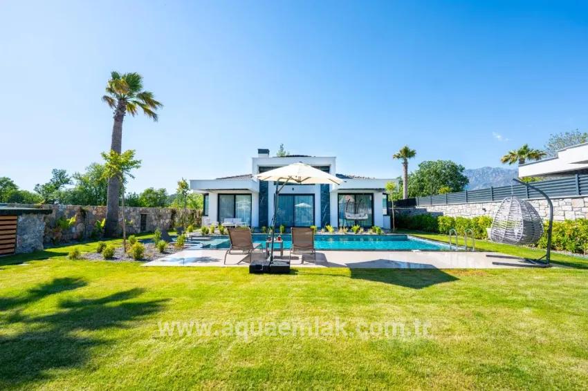 2+1-Zimmer Villa Zu vermieten in Beyobası Bz. Köyceğiz - 140 m²