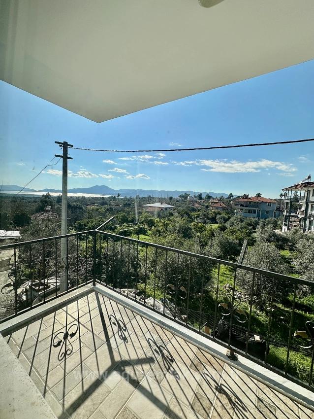 2+1 Wohnung Zur Miete Mit Seeblick In Yeşilköy, Köyceğiz