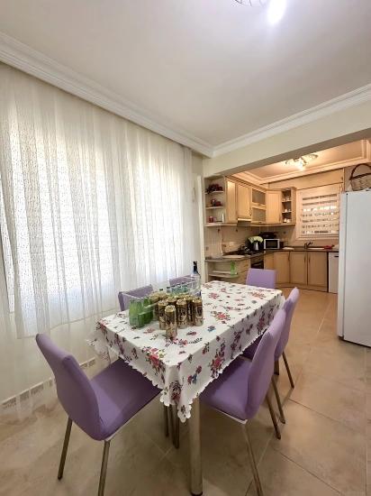 Villa Mit Pool Auf Einem Grundstück Im Stadtteil Fethiye Akarca