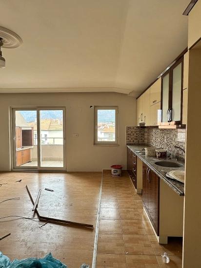 Geräumige 3+1-Wohnung Zur Miete Im Zentrum Von Köyceğiz