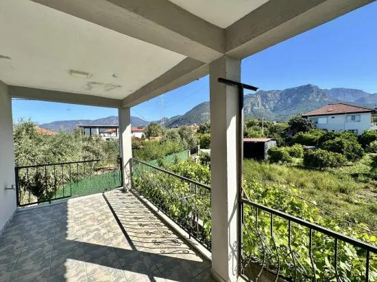In Zeytinalanı Mahallesi, Spacious 3+1 Flat For Rent In Köyceğiz.
