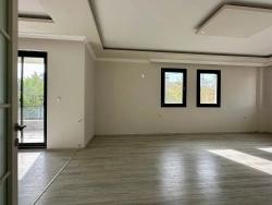 3+1-Zimmer-Mietwohnung Mit Hauptbadezimmer Im Gartengeschoss In Köycegiz