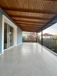 2+1-Zimmer-Ferienwohnung Mit Pool, Zentralheizung Und Großem Balkon In Köycegiz