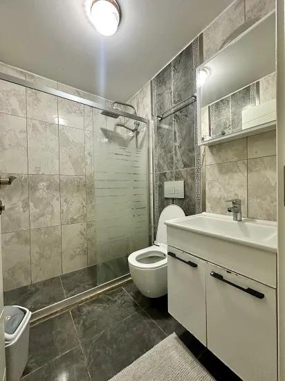 Im Zentrum Von Köyceğiz Klimatisiert Und Möbliert Duplex 3+1 Wohnung