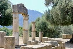 About The Dalyan Canal And Kaunos Rock Tombs