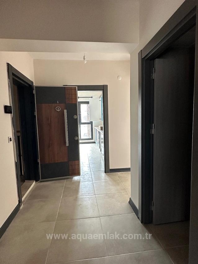 2+1 Apartment For Rent In Köyceğiz, 2Nd Floor, All Rooms Air-Conditioned, Within A Complex