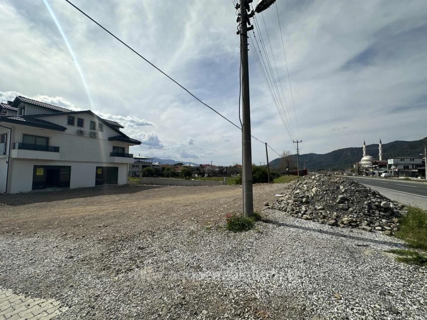 Shop/Store For Rent On Toparlar Main Street