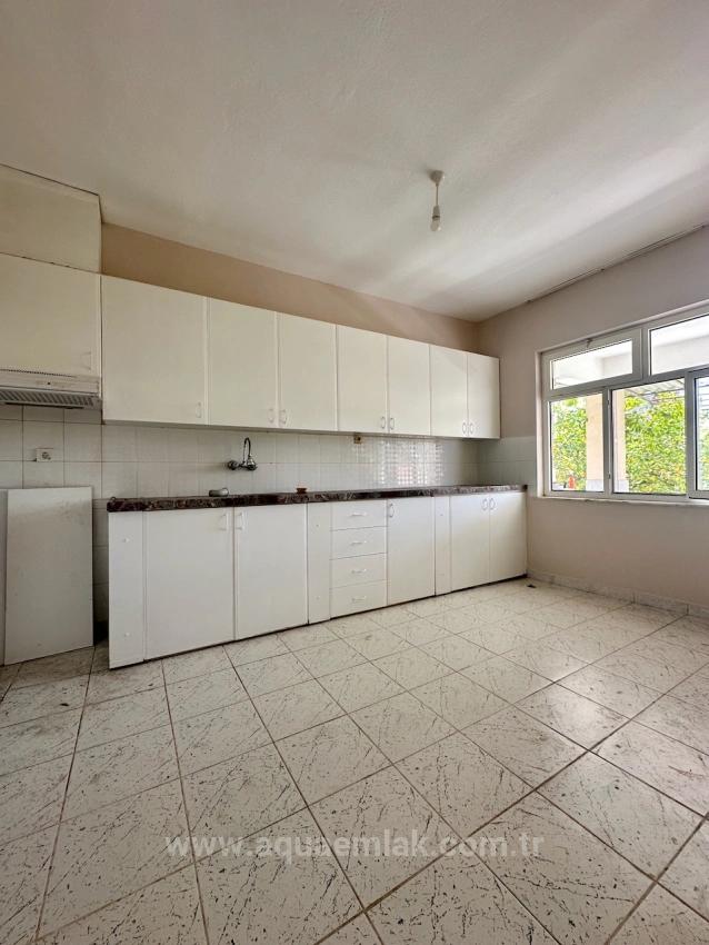 2+1 Apartment For Rent With Garden In Köyceğiz