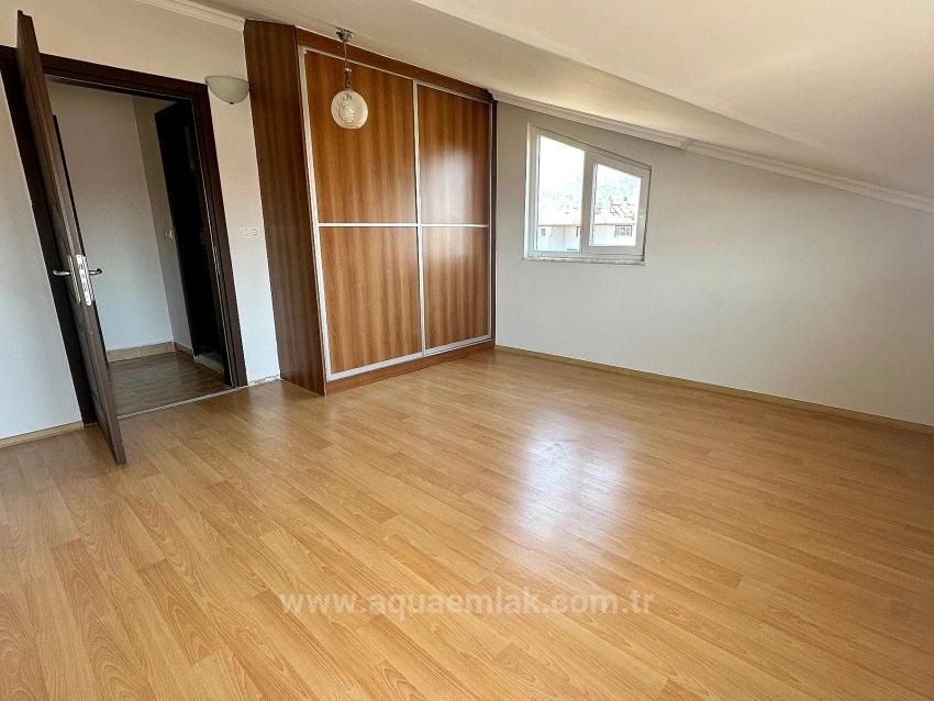 In The Centre Of Köyceğiz, A 3+1 Flat With A Spacious Usage Area