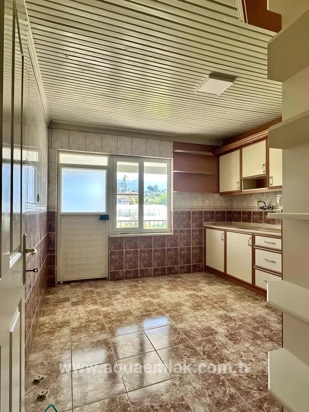 3+1 Bedroom Apartment For rent in Zeytinalanı Nbh. Köyceğiz - 130 m²