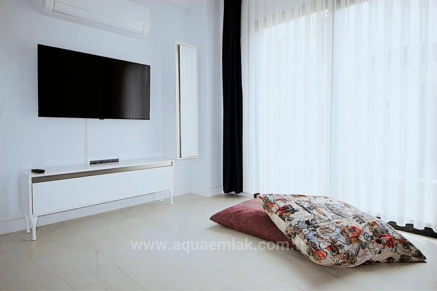 4+1 Fully Detached Villa For Rent In Köyceğiz With Air Conditioning In All Rooms