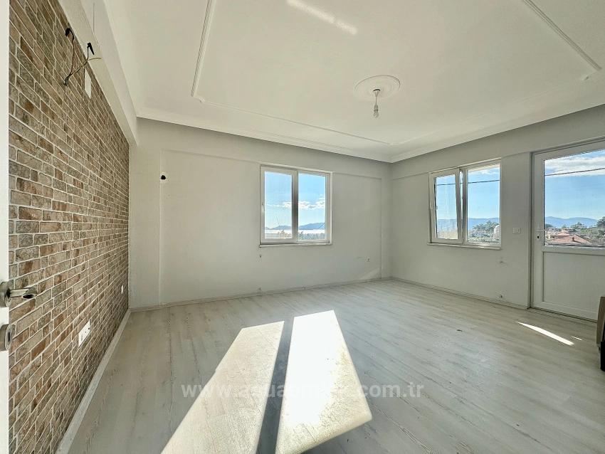 2+1 Apartment For Rent With Lake View In Yeşilköy, Köyceğiz