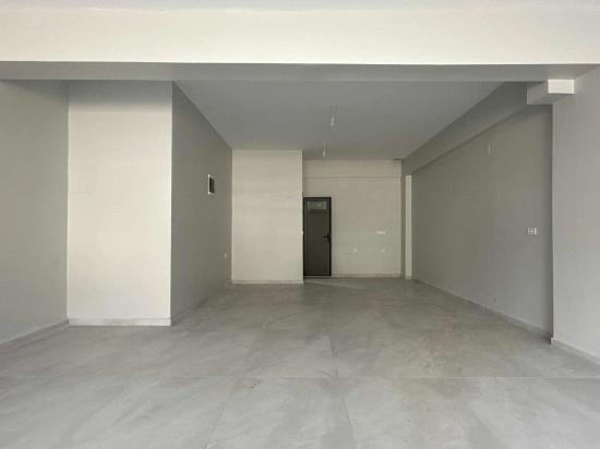 Shop/Store For Rent On Toparlar Main Street