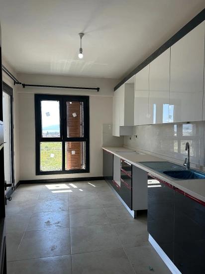 3+1 Apartment For Rent On The 2Nd Floor In A Gated Community In Köyceğiz, All Rooms Are Air-Conditioned.