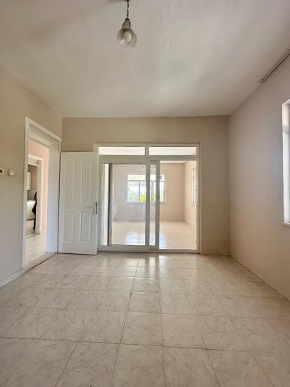 2+1 Apartment For Rent With Garden In Köyceğiz
