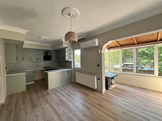 Village Centre And Within The Site 5 Rooms 1 Hall Rental House