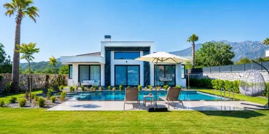 Köyceğiz Beyobası Neighbourhood Furnished Pool For Rent Detached Villa