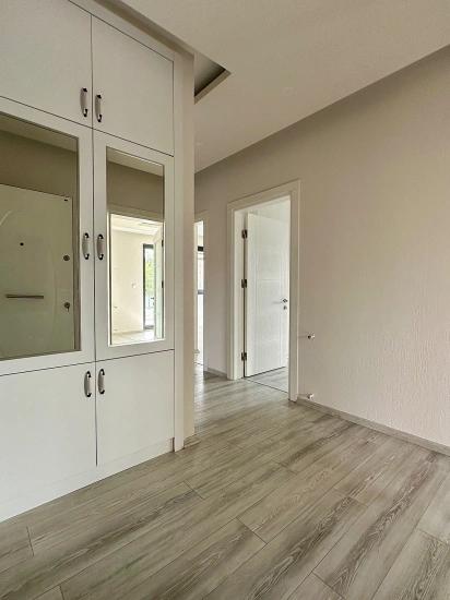 3+1 Rental Apartment With Master Bathroom On Garden Floor In Koycegiz