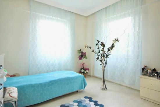 2+1 Flat With Garden For Sale In Köyceğiz Center