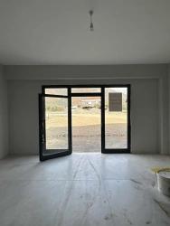 Shop/Store For Rent On Toparlar Main Street