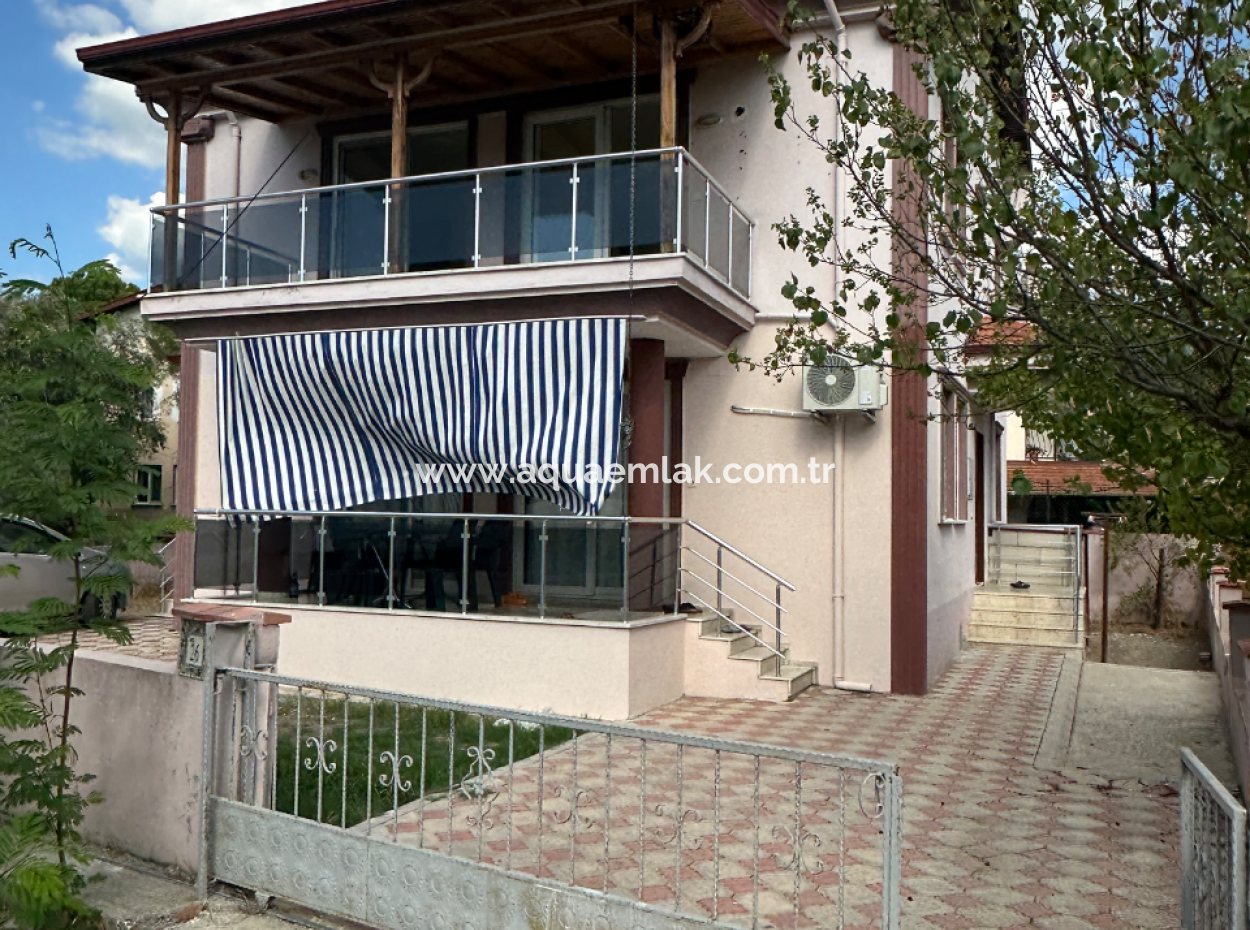 Gelişim Mahallesi 4 1 Duplex Apartment For Rent