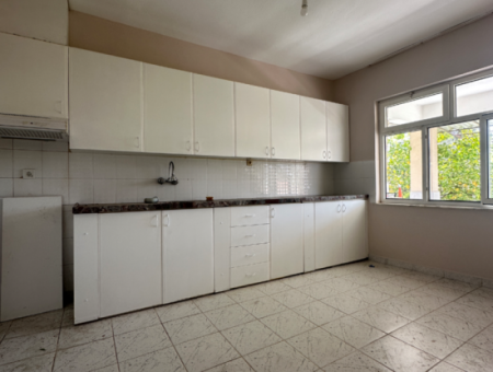 2 1 Apartment For Rent In Köyceğiz With Garden