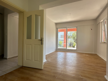 2 1 Apartment For Rent On The Garden Floor In Gülpınar District