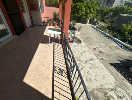 2 1 Apartment For Rent On The Garden Floor In Gülpınar District