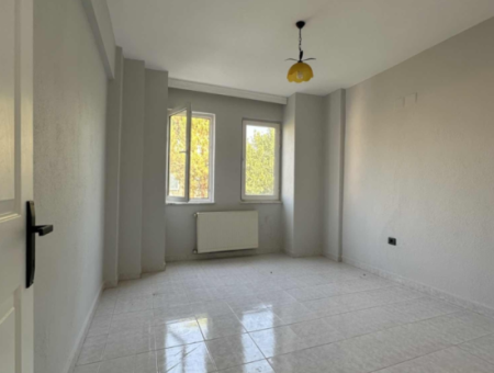 5 Rooms 1 Living Room Large House For Rent In The Center Of Köyceğiz