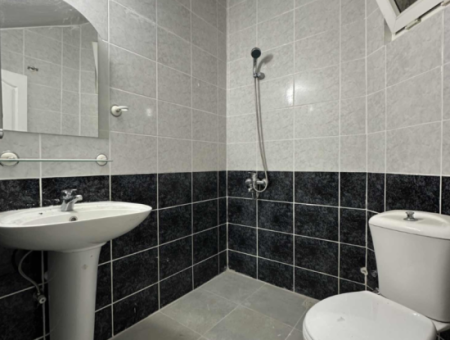 5 Rooms 1 Living Room Large House For Rent In The Center Of Köyceğiz
