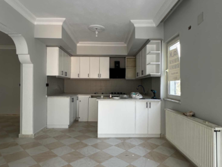 5 Rooms 1 Living Room Large House For Rent In The Center Of Köyceğiz