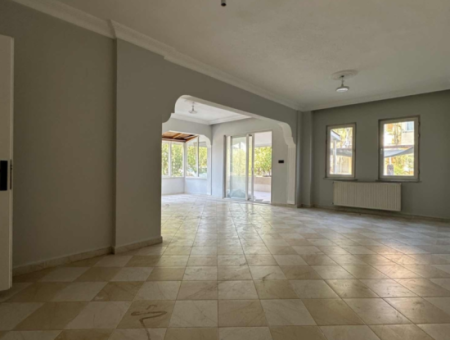 5 Rooms 1 Living Room Large House For Rent In The Center Of Köyceğiz