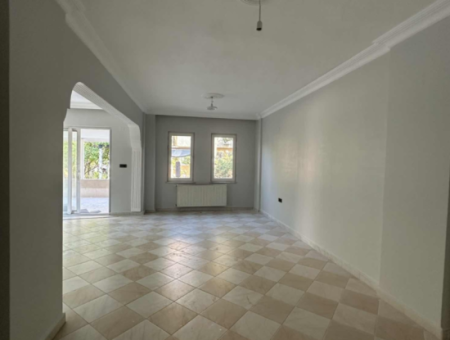 5 Rooms 1 Living Room Large House For Rent In The Center Of Köyceğiz