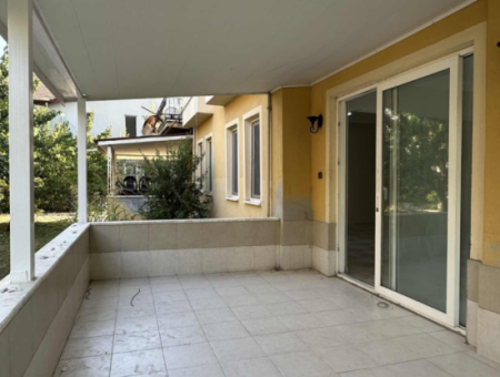 5 Rooms 1 Living Room Large House For Rent In The Center Of Köyceğiz
