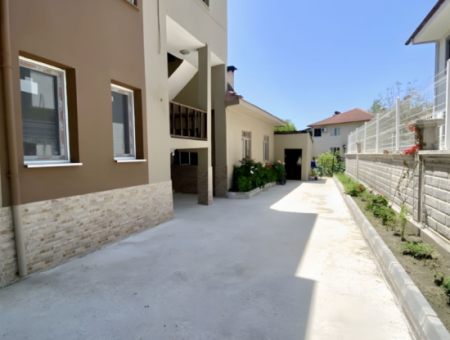 2 1 Apartment With Garden For Rent In Köyceğiz