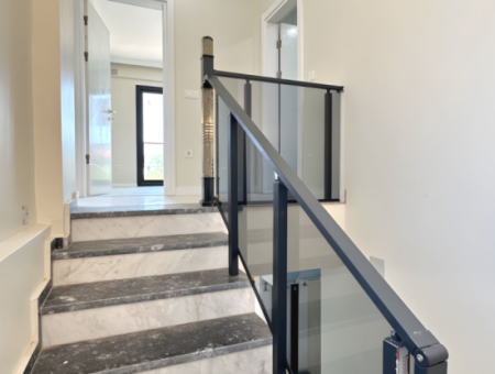 Köyceğiz Beyobasi Mah. Newly Built 2 1 House With Private Garden