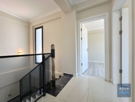 Köyceğiz Beyobasi Mah. Newly Built 2 1 House With Private Garden