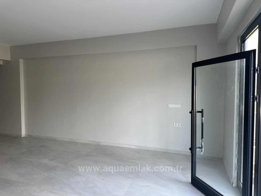 Сдается В Аренду Магазин/Торговое Помещение На Главной Улице Топарлара.