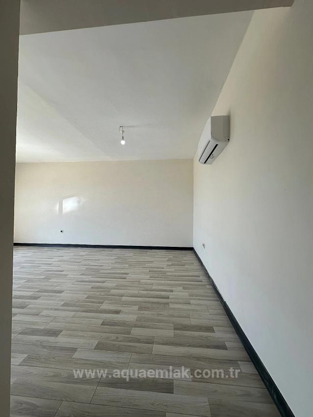 Сдается В Аренду 3+1 Квартира На 2-М Этаже В Закрытом Жилом Комплексе В Кёйджегизе. Все Комнаты Оборудованы Кондиционерами.