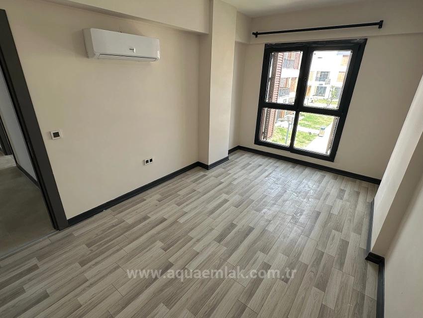 Сдается В Аренду 3+1 Квартира На 2-М Этаже В Закрытом Жилом Комплексе В Кёйджегизе. Все Комнаты Оборудованы Кондиционерами.