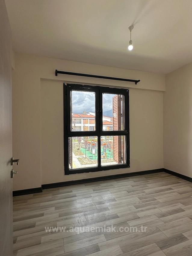 Сдается В Аренду 3+1 Квартира На 2-М Этаже В Закрытом Жилом Комплексе В Кёйджегизе. Все Комнаты Оборудованы Кондиционерами.