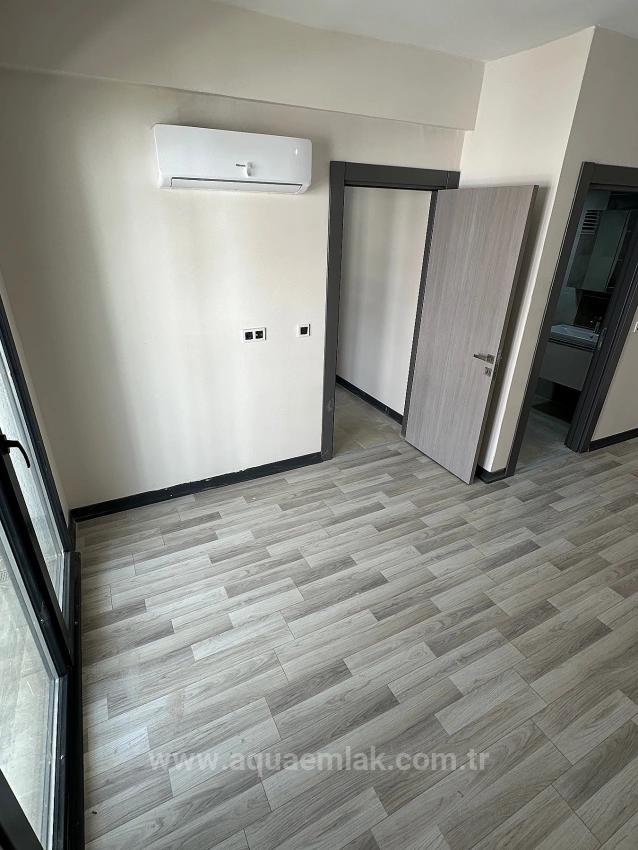 Сдается В Аренду 3+1 Квартира На 2-М Этаже В Закрытом Жилом Комплексе В Кёйджегизе. Все Комнаты Оборудованы Кондиционерами.