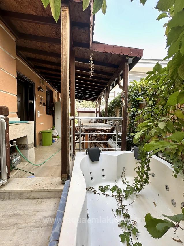 Вилла С Бассейном На Участке В Районе Фетхие Акарджа